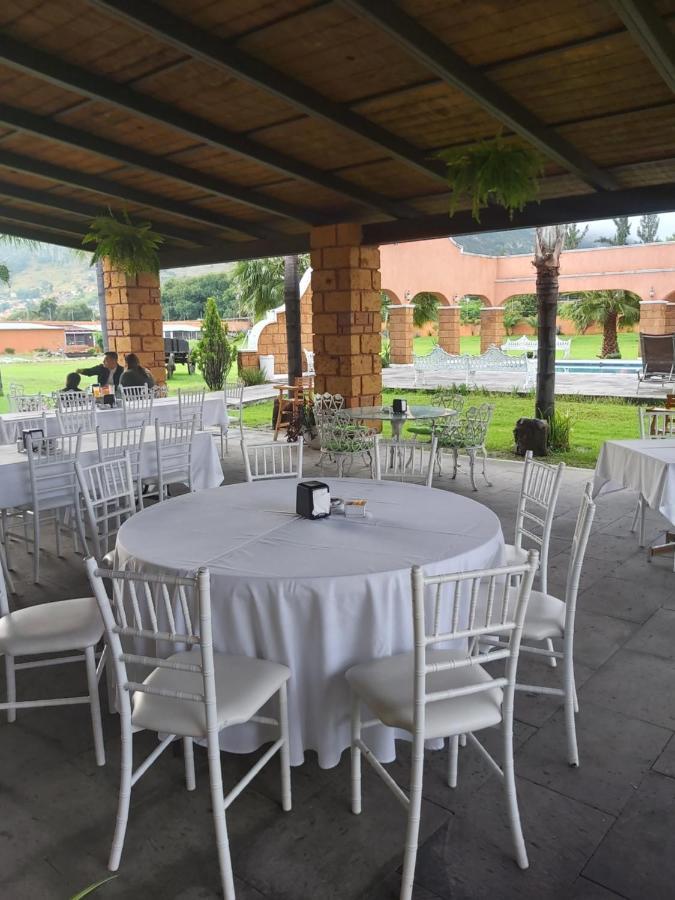 Acámbaro Hotel Meson Del Puente מראה חיצוני תמונה